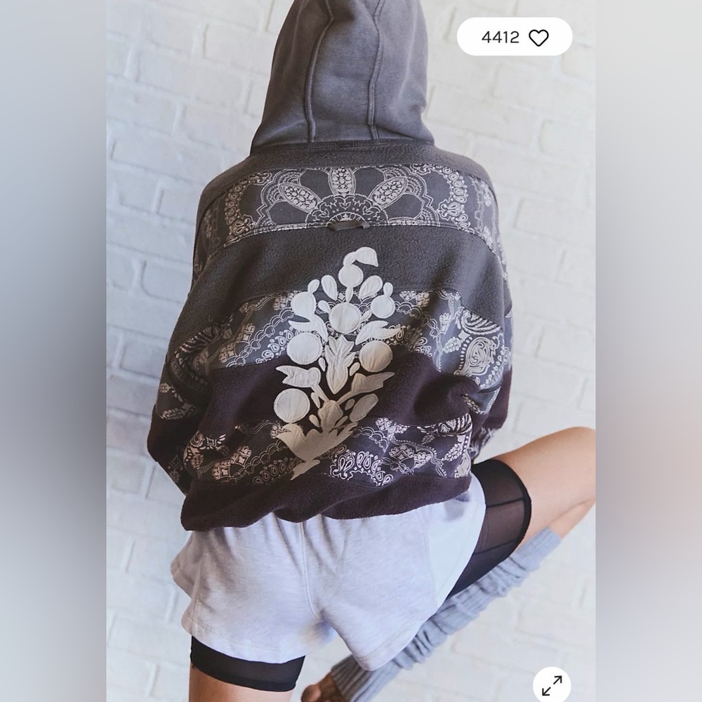 NWT FP Movement Final Call Bandana Logo Hoodie Size Large - Picture 3 of 6